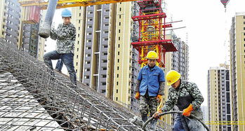 施工人员全力以赴，临渭区中医院整体迁建项目建筑劳务分包高效推进